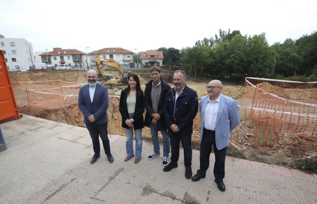 Allegue destaca a licitación das obras  de 54 vivendas públicas en Valdecorvos, en Pontevedra, cun investimento autonómico de 10,6 M€