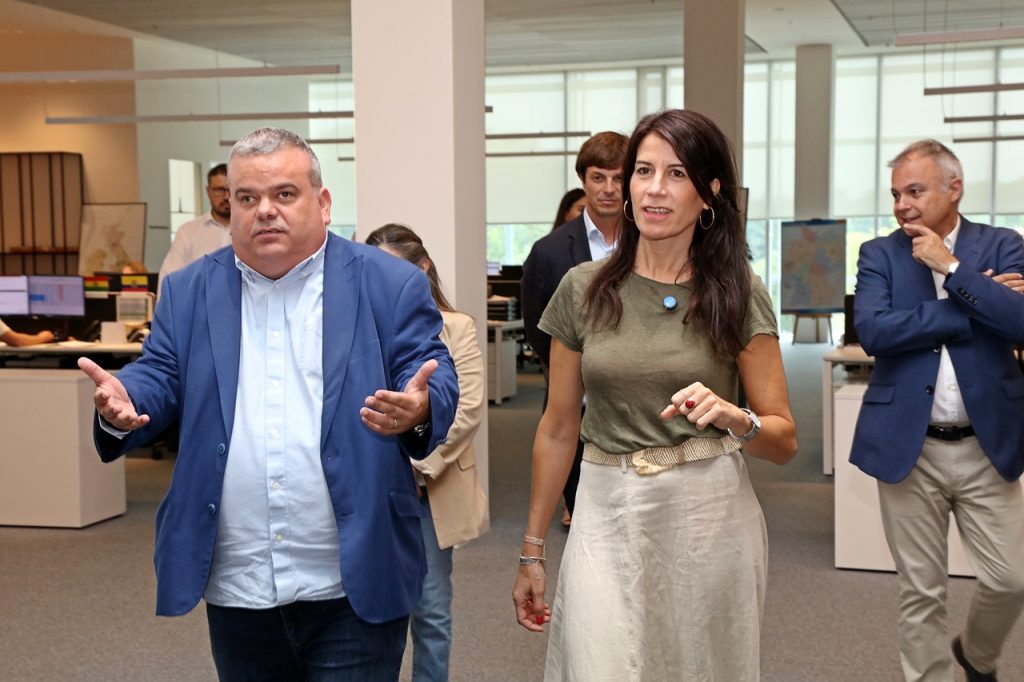 Allegue visita Cortizo e asegura que “o futuro pasa pola construción industrializada das vivendas”