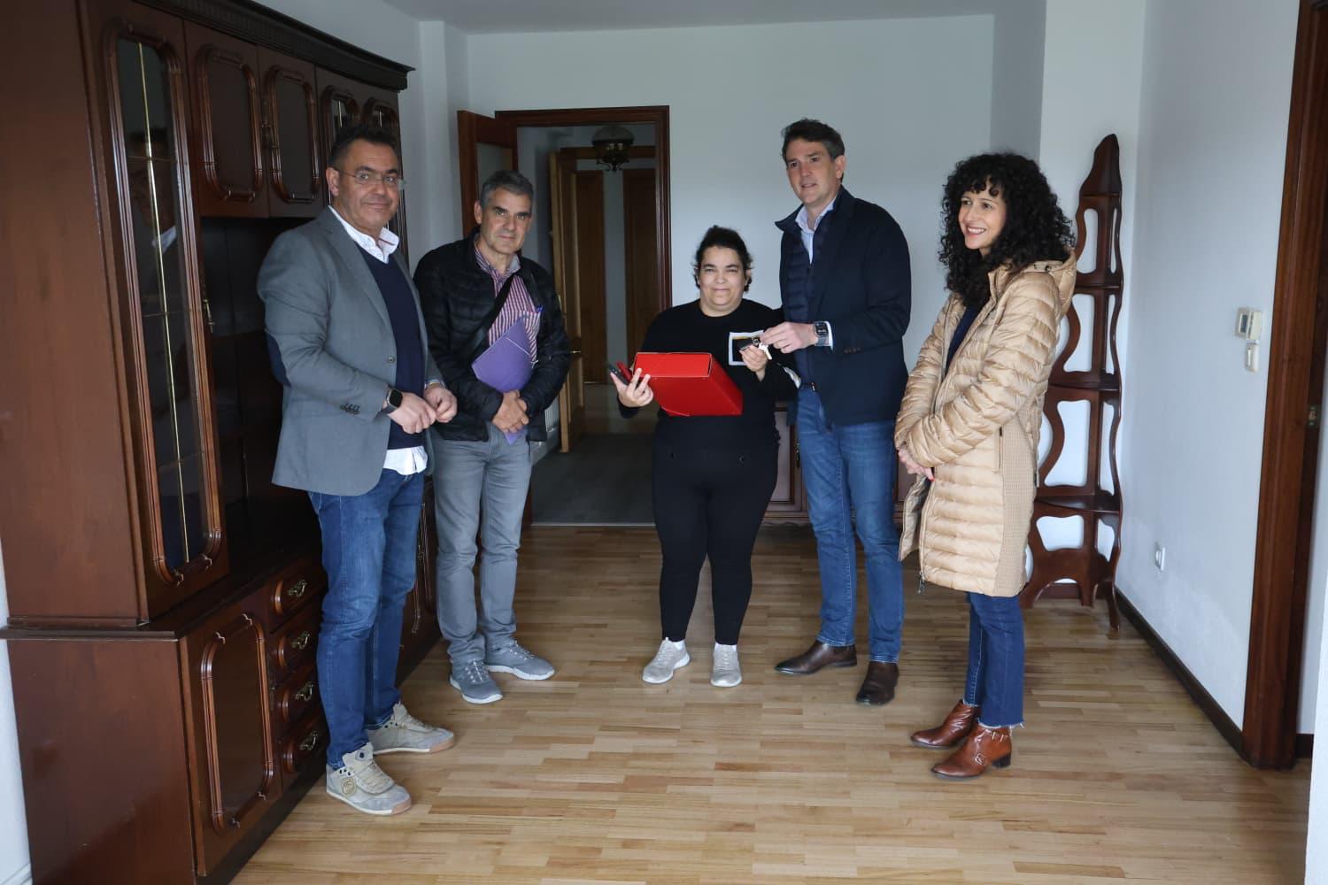 A Xunta entrega catro vivendas de promoción pública en réxime de alugamento en Monforte de Lemos