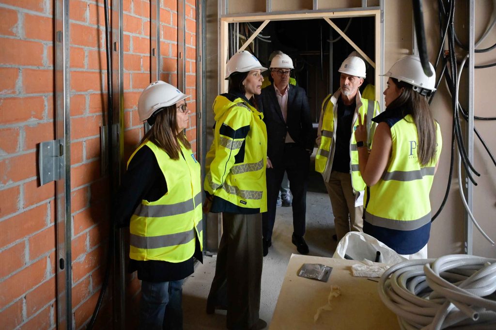 A Xunta avanza na construción doutras 14 vivendas públicas en Xuxán, na Coruña, que se sortearán no vindeiro mes de xullo