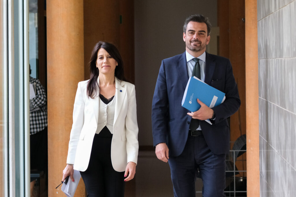 A Xunta destina 5,7 M€ a un novo programa para impulsar que 1.300 vivendas de titularidade privada entren no mercado de alugueiro