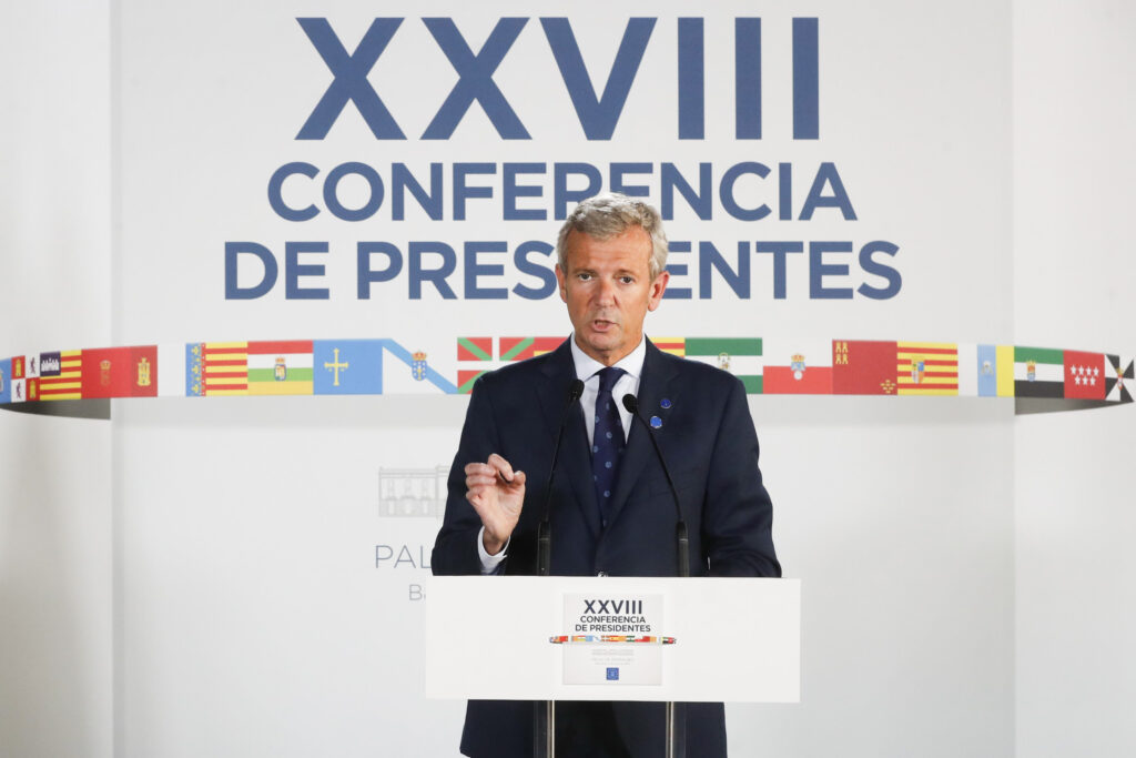 Rueda lamenta que a conferencia de presidentes serviu para que o goberno central tivese a súa “foto” pero os galegos marchan dela sen nada