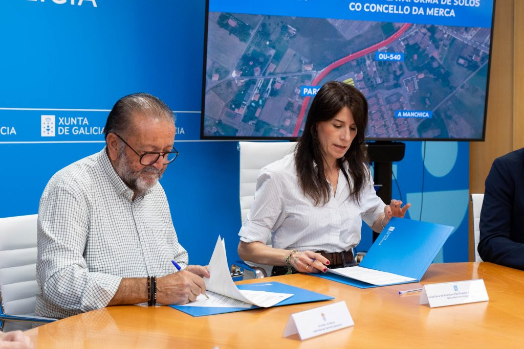 O Concello da Merca adhírese ao programa da Xunta para mobilizar solos de titularidade municipal para a construción de oito vivendas protexidas na Manchica