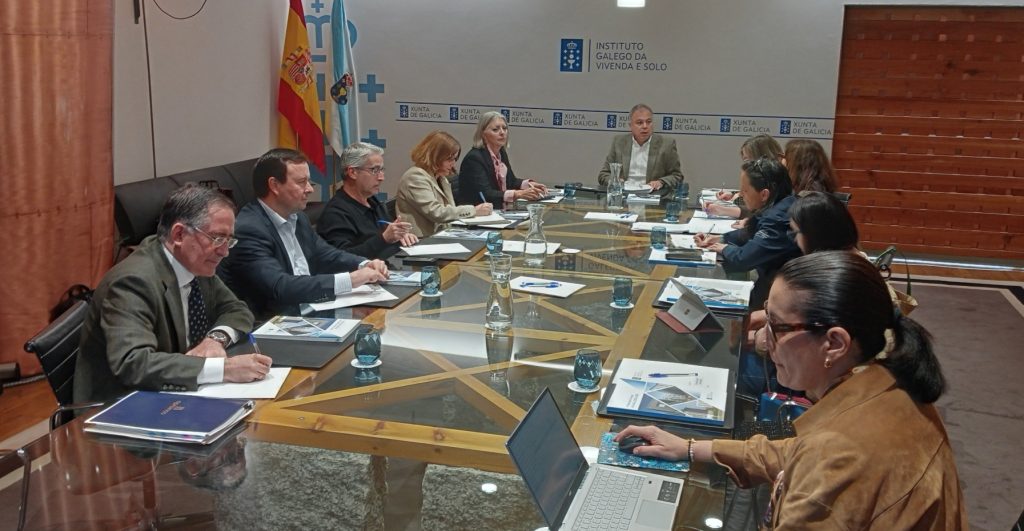 O Observatorio de Vivenda de Galicia aborda o Plan estatal de Vivenda 2026-2030 e os proxectos de interese autonómico que ten en marcha a Xunta